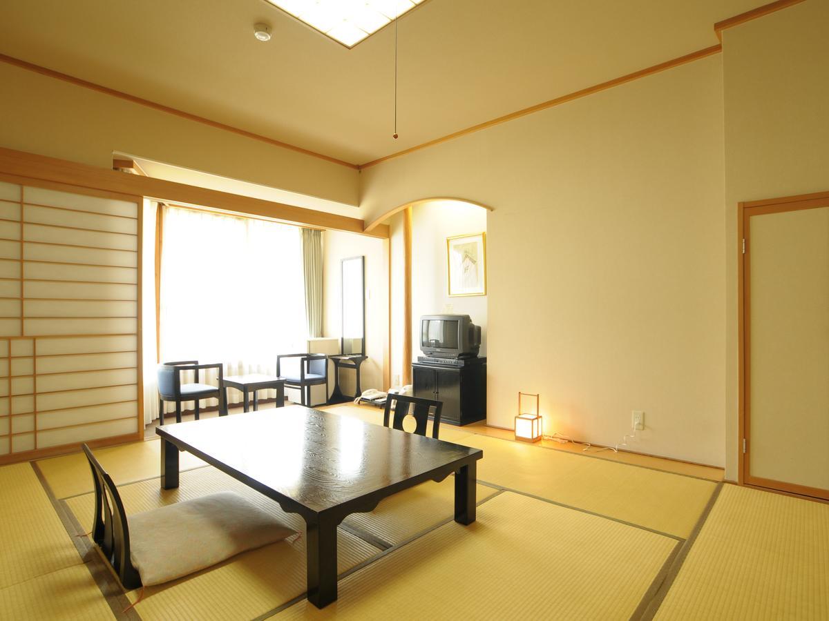 Spa & Resort Hotel Akinomiyasanso Akita Exterior foto